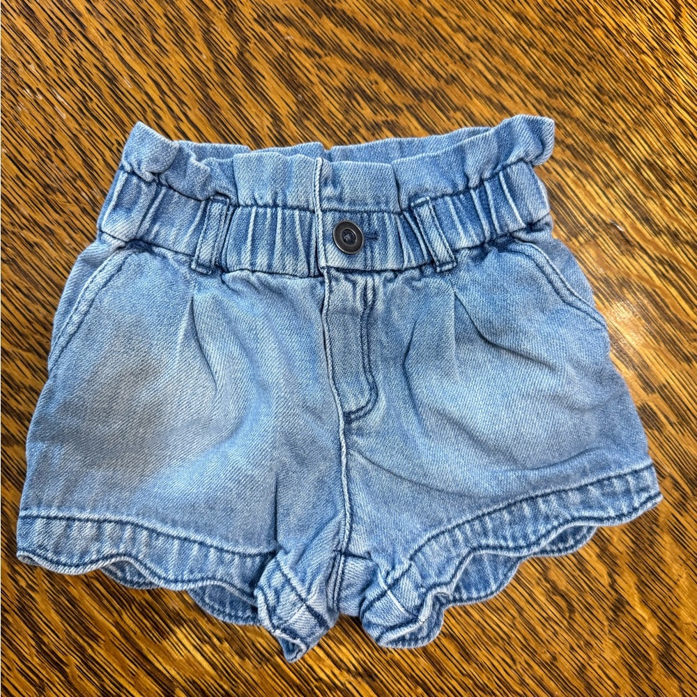 GAP Blue Denim Scalloped Shorts Size 3T
